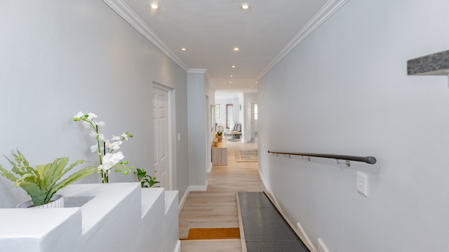 3 Bedroom Property for Sale in Agulhas Western Cape